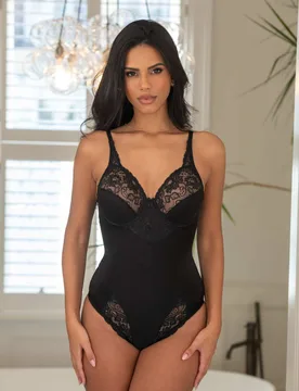 Superfit Firm Control Wired Body (B-FF) Black female - Pour Moi - FashionsVida