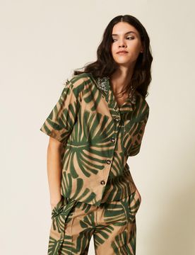 Chemise en popeline avec imprimé et broderie