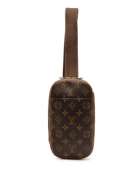 Monogram Pochette Gange - Louis Vuitton - FashionsVida