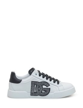 Stylish Sneakers for a Modern City Lifestyle