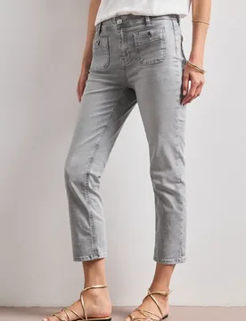 Straight Leg Jeans mit aufgesetzten Taschen female Grau - Street One - FashionsVida