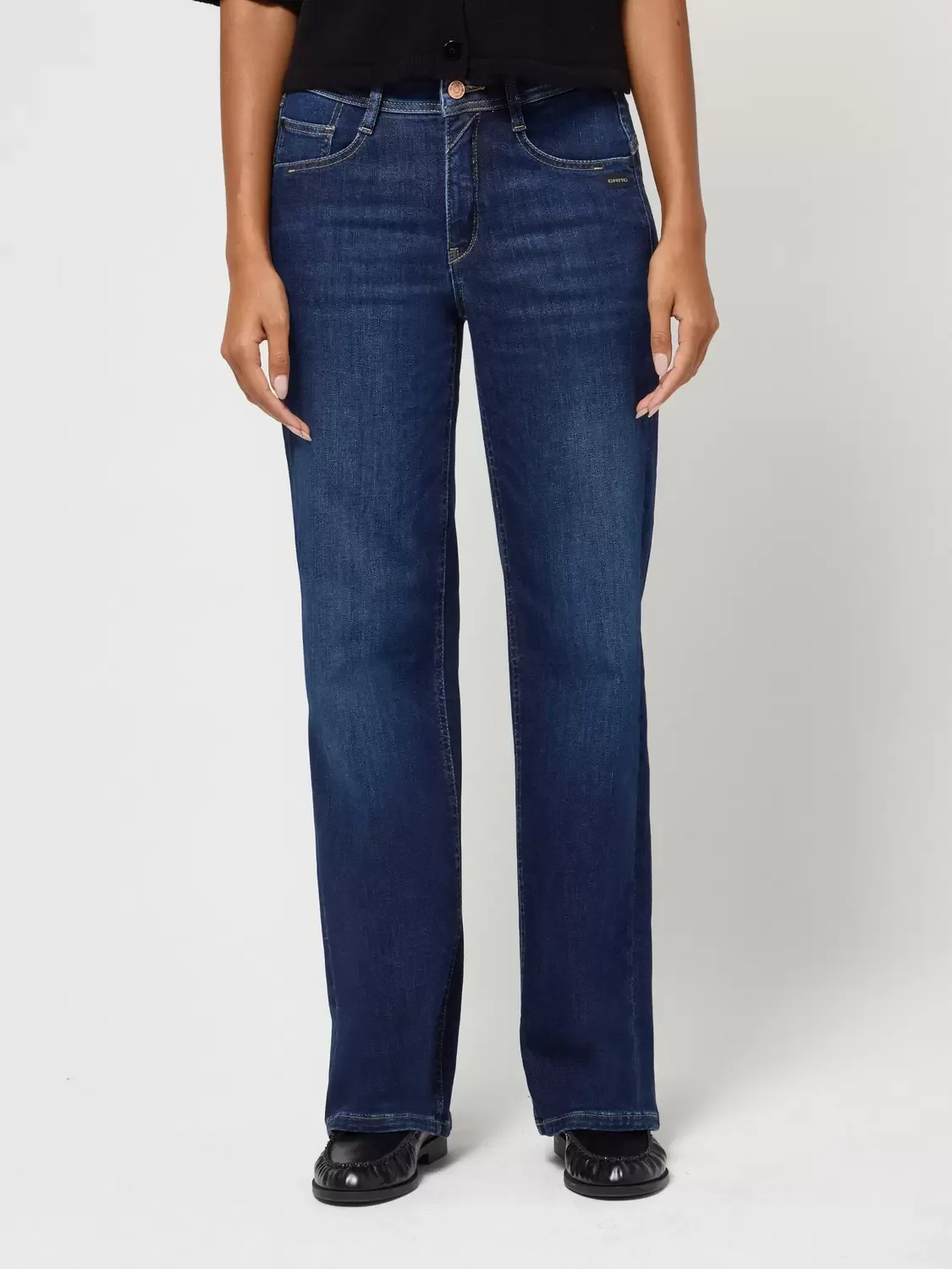 AMELIE WIDE female - 27 - FashionsVida