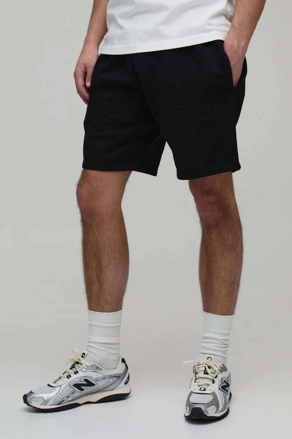 Herren Basic Relaxed Fit Jersey Short Black Größe 3XL - boohooMAN - FashionsVida