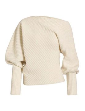 Maglia con ampio scollo a barchetta