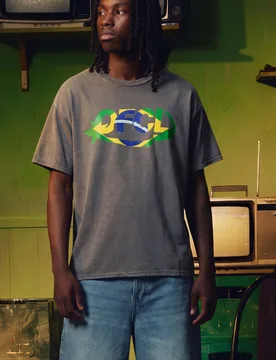 Mens Oversized Boxy Ofcl Washed Brazil T-Shirt - Grey Cotton - Size Medium - boohooMAN - FashionsVida