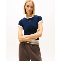 Camiseta de mujer slim fit con cuello a contraste