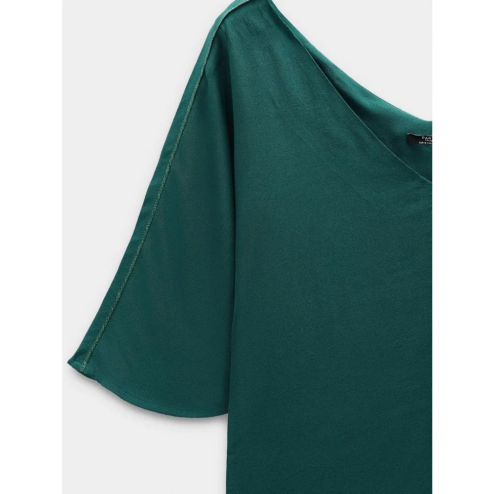 Blusa de mujer de manga corta fluida en liso - Parfois - FashionsVida