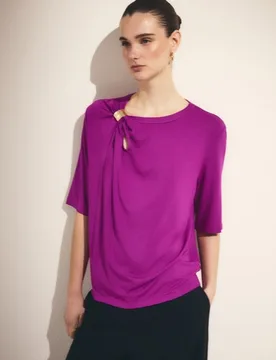 Camiseta de mujer lisa aplique cuello - Woman El Corte Inglés - FashionsVida