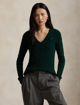 Maglioncino verde scuro Polo in lana e cashmere a trecce con scollo a V e logo ricamato sul petto - Ralph Lauren - FashionsVida
