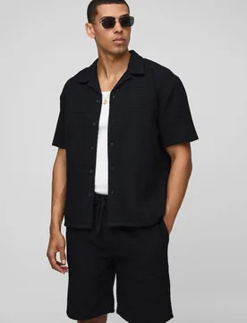 Herren Oversized Jumbo Waffel Revere Hemd und Shorts Set Black Größe Large - boohooMAN - FashionsVida