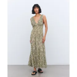 Vestido estampado con gomas en cintura