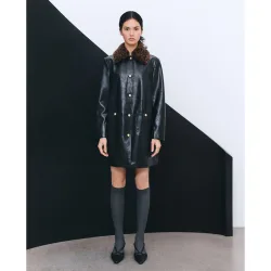 Trench de mujer efecto piel con cuello desmontable