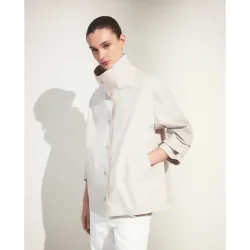 Parka para lluvia de mujer con interior a contraste