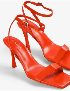 Sandalias de tiras de mujer con cierre de hebilla y punta cuadrada - Scalpers - FashionsVida