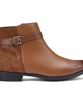 Women's 'Haydock' Ankle Boots in Tan Size: 8 - Tan - Size: 8 - Hotter - FashionsVida