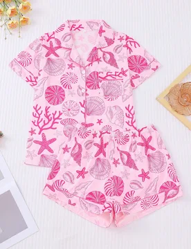 Piezas Conjunto de pijama para mujer, estampado de conchas, ropa de estar en casa, conjunto de primavera/verano para vacaciones, blusa de manga corta - Shein - FashionsVida