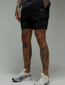 Herren Tall Man Active Stretch Woven 7 Zoll Cargo Short Black Größe Medium - boohooMAN - FashionsVida
