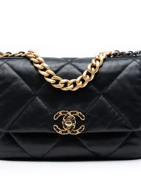 Medium Lambskin 19 Flap - Chanel - FashionsVida