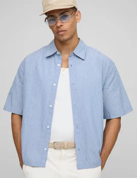 Men's Oversized Half Sleeve Stripe Collared Shirt Navy Size Large Navy L - boohooMAN - FashionsVida