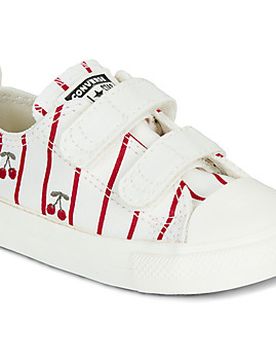 Kinderschuhe Chuck Taylor All Star 2v 23;24;25;26 Female