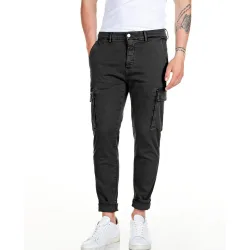 Pantalón de hombre tipo cargo slim fit