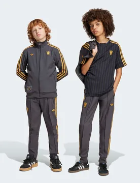 Manchester United Terrace Icons Track Pants Kids 13-14Y - Adidas - FashionsVida