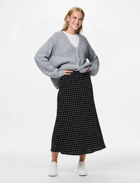 Falda midi de cintura alta de mujer - Pieces - FashionsVida