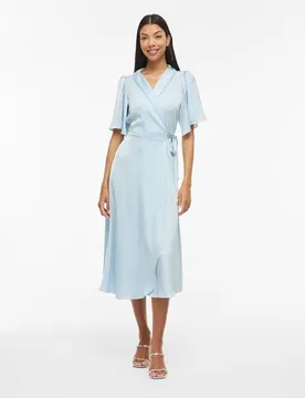 Vestido midi satinado cruzado - Vila - FashionsVida