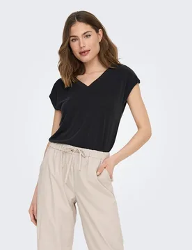 T-Shirt - ONLFREE S/S MOD.V-NECK TOP JRS NOOS - S bis XL - für Damen - Größe S - schwarz - Frauen - female - Only - FashionsVida