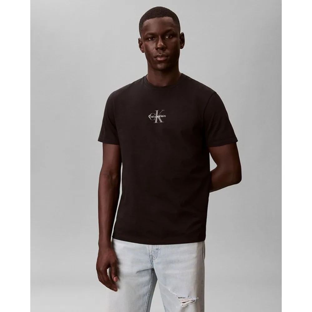 Camiseta Hombre micro monologo - Calvin Klein Jeans - FashionsVida