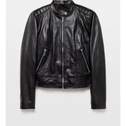 Biker de mujer de piel