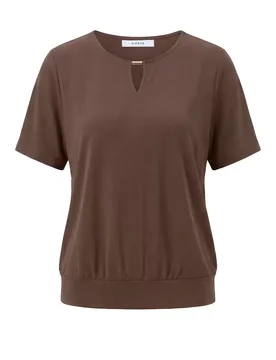 SIA female - 40 - FashionsVida