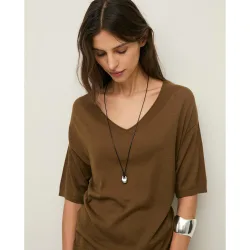 Jersey de mujer de manga corta y cuello pico