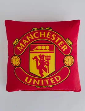 Manchester United Crest Cushion Red - FOCO - FashionsVida