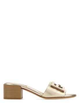 FENDI Baguette Leather