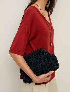 Clutch de crochet con asa de piel - Yerse - FashionsVida
