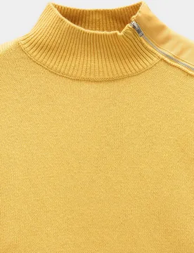 Jersey de mujer de manga larga con cuello alto y cremallera - Parfois - FashionsVida