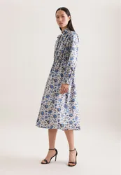 Satiniertes Kleid mit Rüschendetails und Bindeband Weiß 38