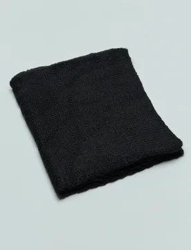 Hlo! Sciarpa nera in lana e viscosa - Hlo! - FashionsVida