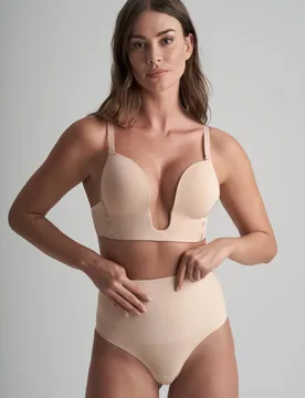 Women's Ultra Plunge Bra in Nude Size: XL - Nude - Size: XL - Karen millen - FashionsVida
