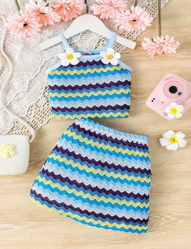 Piezas Conjunto de Camisola Estilo Vacaciones para Niñas Jóvenes con Rayas Onduladas y Flores 3D, Delgado de Verano - Shein - FashionsVida
