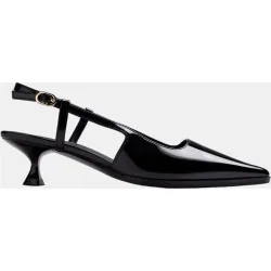 Zapatos tacón destalonados