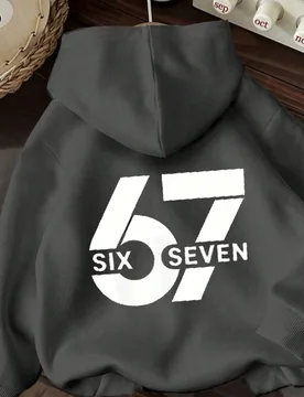 Sudadera con capucha de forro polar con gráfico de letras y números "67 SEIS SIETE" para niño preadolescente, cálida y cómoda para otoño/inviern - Shein - FashionsVida