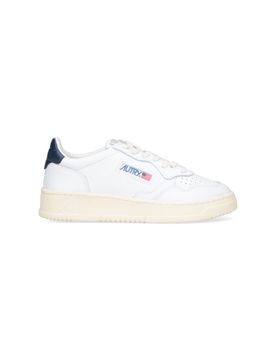 Women's Leather Sneaker with Soft Towel-Like Lining