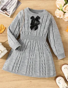 Vestido de suéter con cuello redondo, cintura entallada y lazo, manga larga, tejido con trenzas, estilo vintage para niña, adecuado para uso casual - Shein - FashionsVida