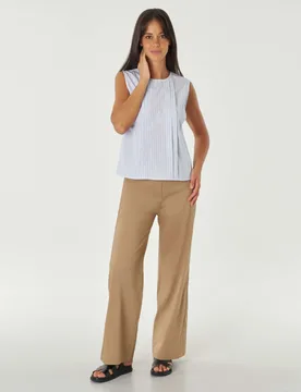 Top azzurro a righe bianche smanicato in puro cotone con scollo a giro e pieghine sul davanti - Hlo! - FashionsVida
