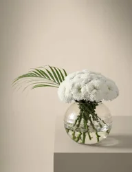 Chrysanthemum Bouquet with Vase