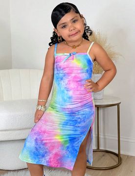 Vestido ajustado de tirantes con estampado tie-dye para niña casual
