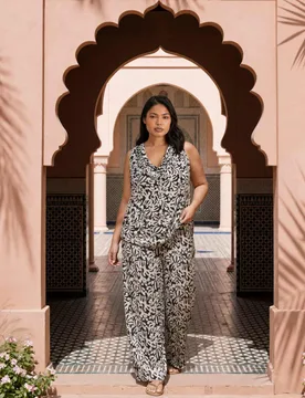 Printed Drawstring Wide Leg Trousers White/Black female - Live Unlimited London - FashionsVida