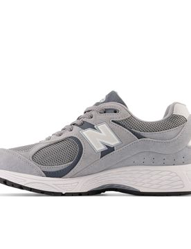 Zapatillas deportivas bajas '2002' / / oscuro /
